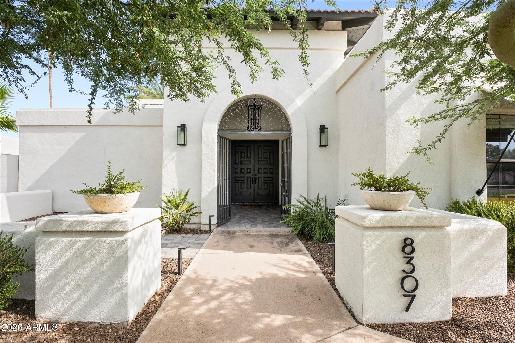 8307 E SAN RAFAEL Drive, Scottsdale, AZ 85258
