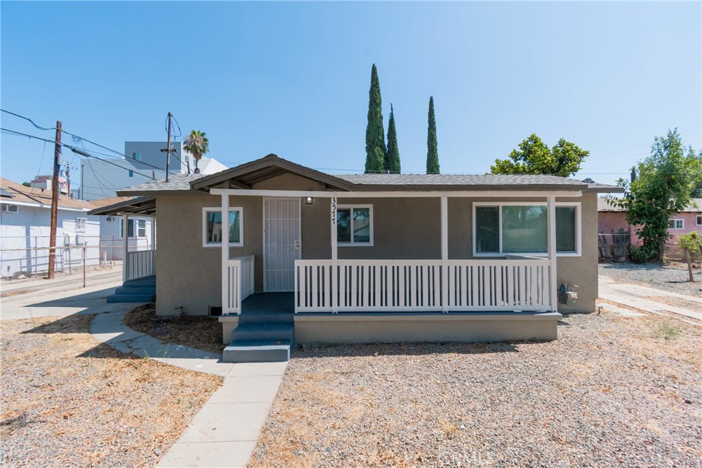 3577 Siskiyou