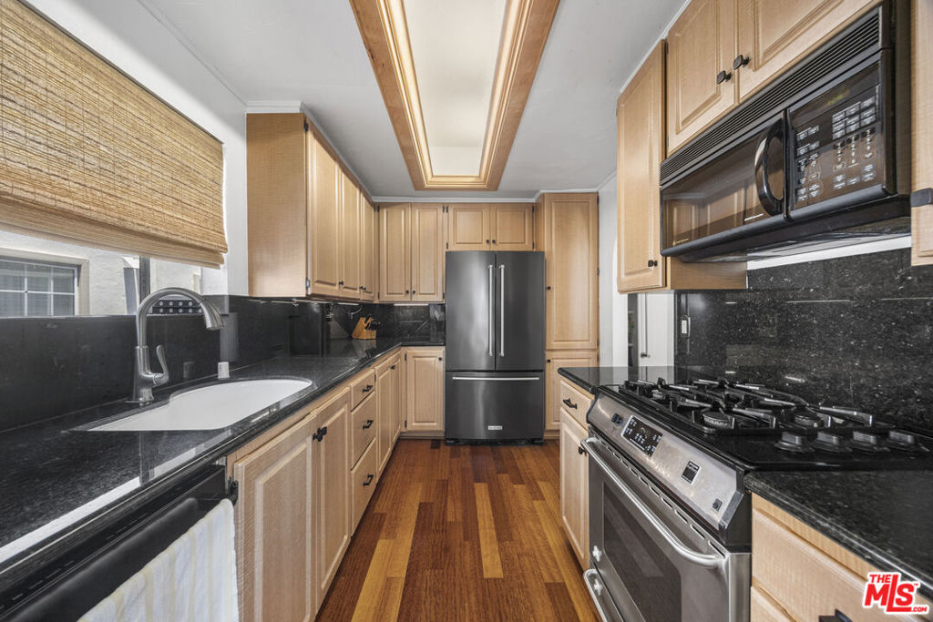 1431 Camden Avenue 303