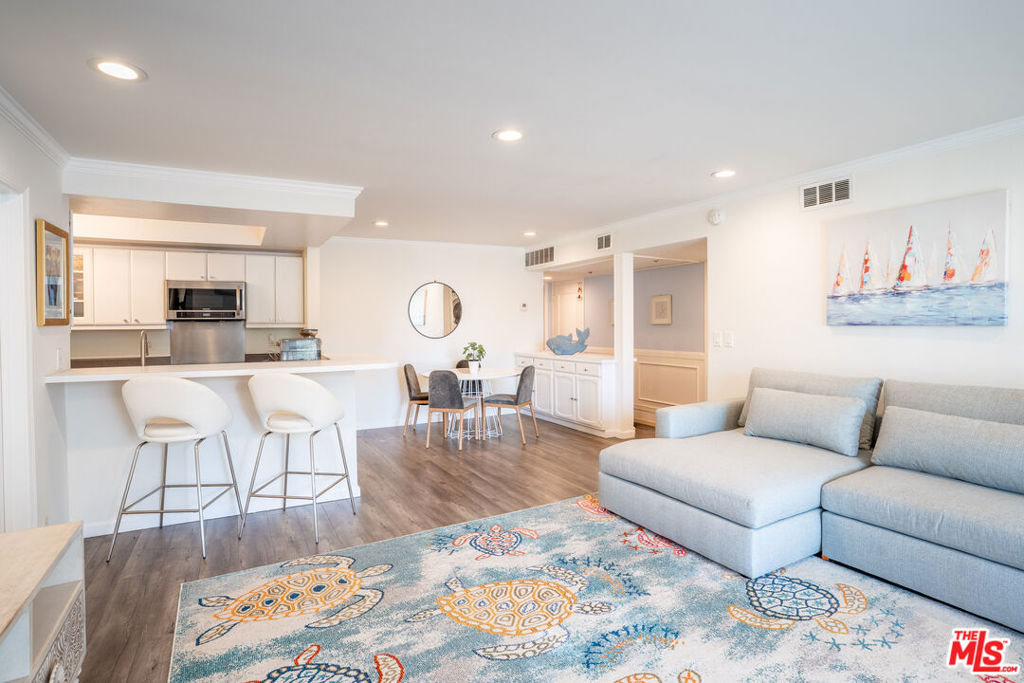 8145 Redlands Street 205