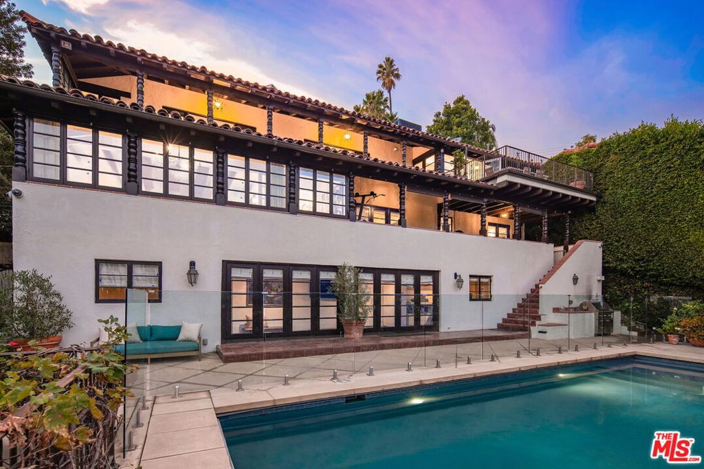 4778 Bonvue Avenue