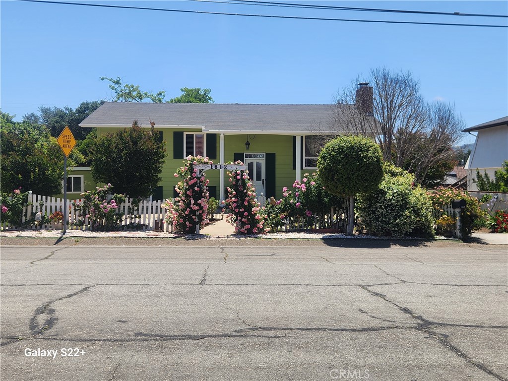 1612 Laurel Avenue
