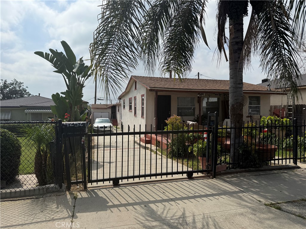 4252 Blanchard