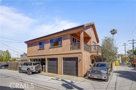 1581 Tustin Avenue