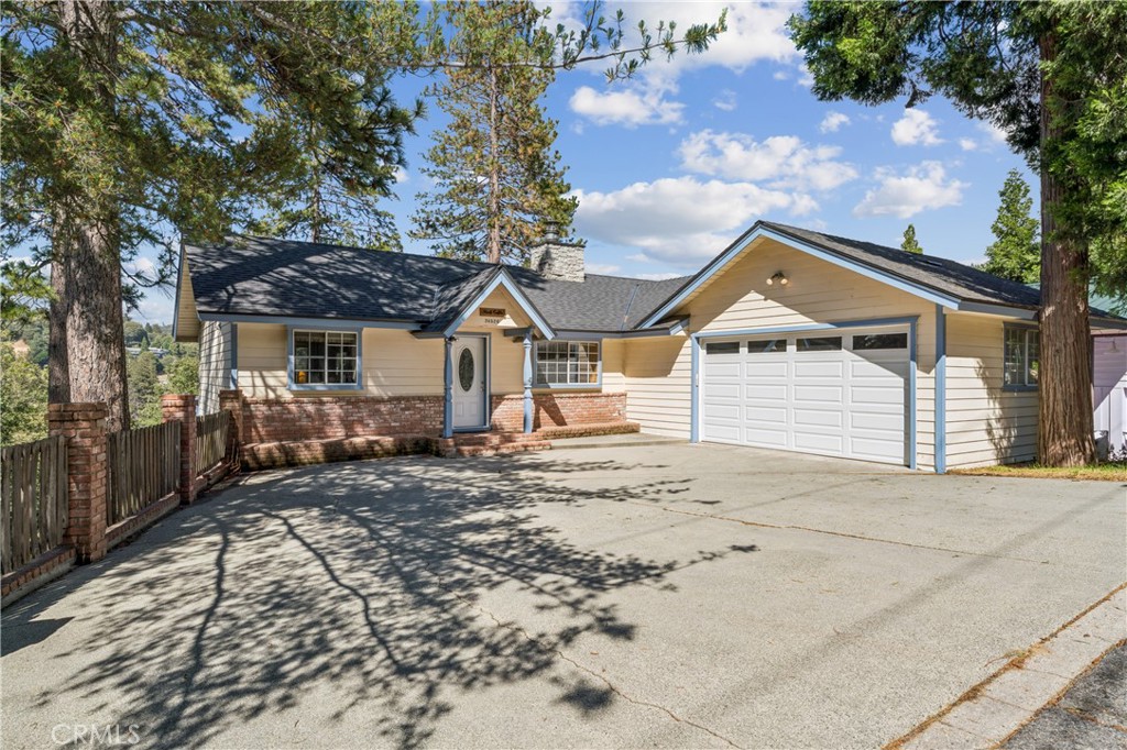 24526 Horst Drive