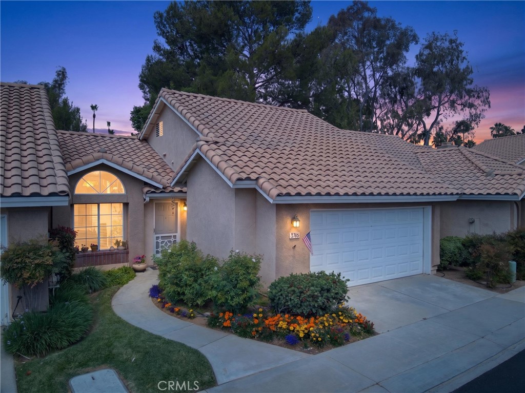 475 La Costa Drive