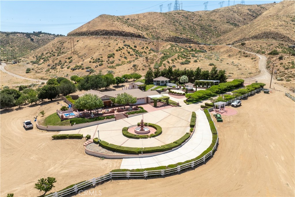 5801 Hacienda Ranch