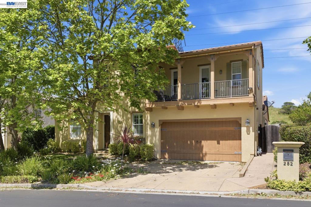 282 Drummond Dr