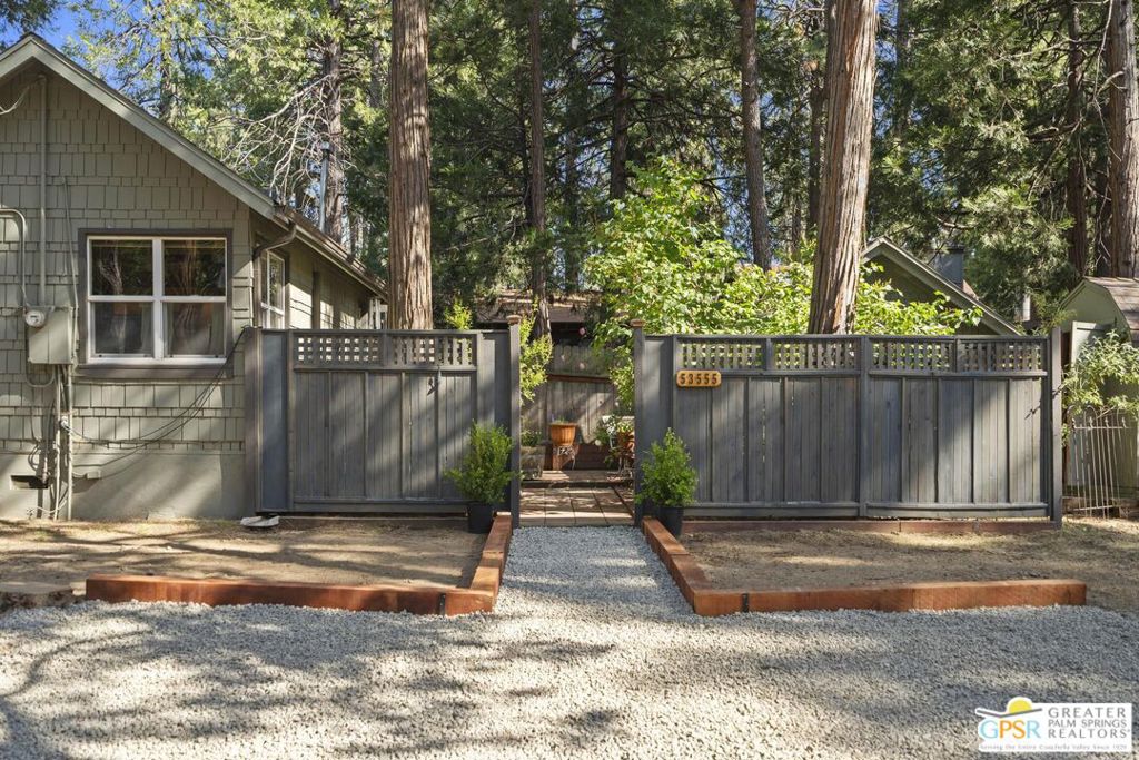 53555 Marian View Drive