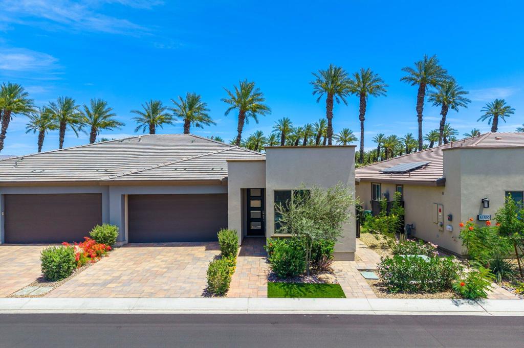 51580 Whiptail Drive