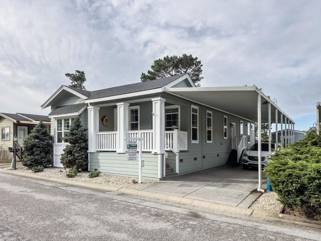47 Yacht Lane 096