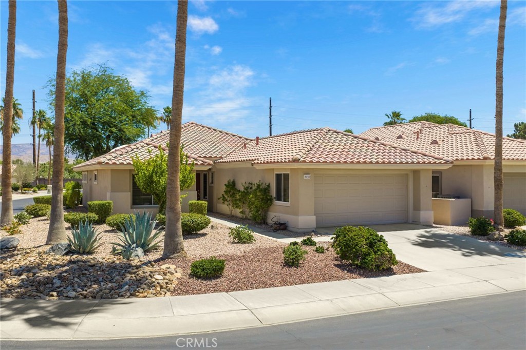 38742 Burgundy Lane