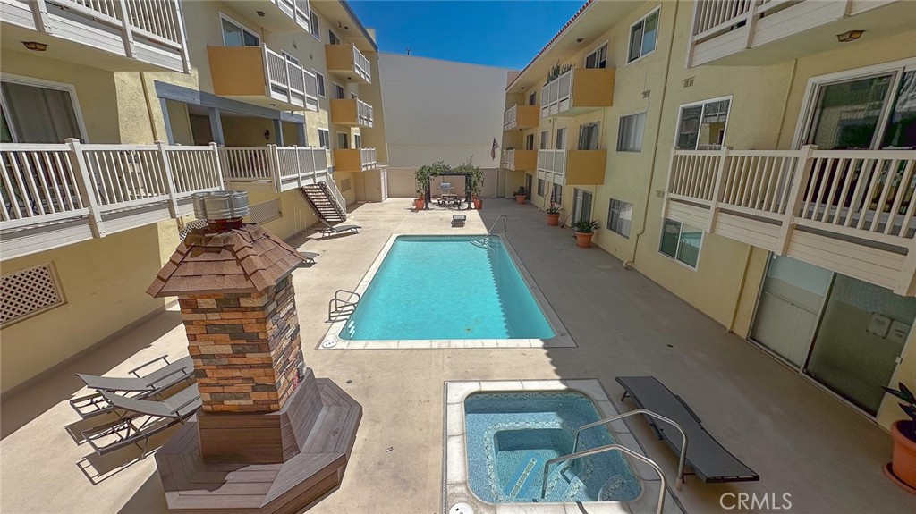 1707 Pacific Coast 507