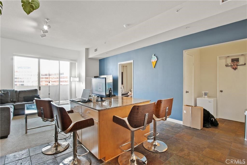 388 E Ocean Boulevard 1412