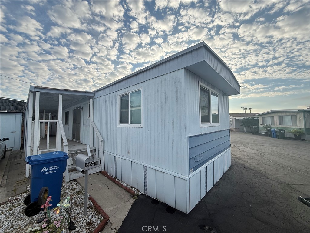 16511 S Garfield Ave B55