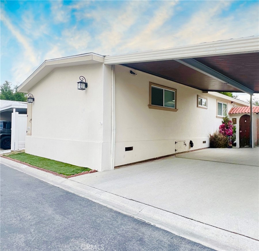 23777 Mulholland Hwy Spc 35