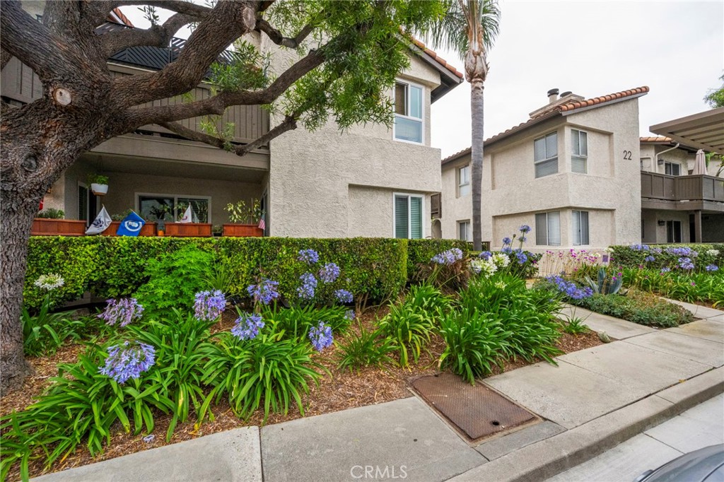 20 Corniche Drive H