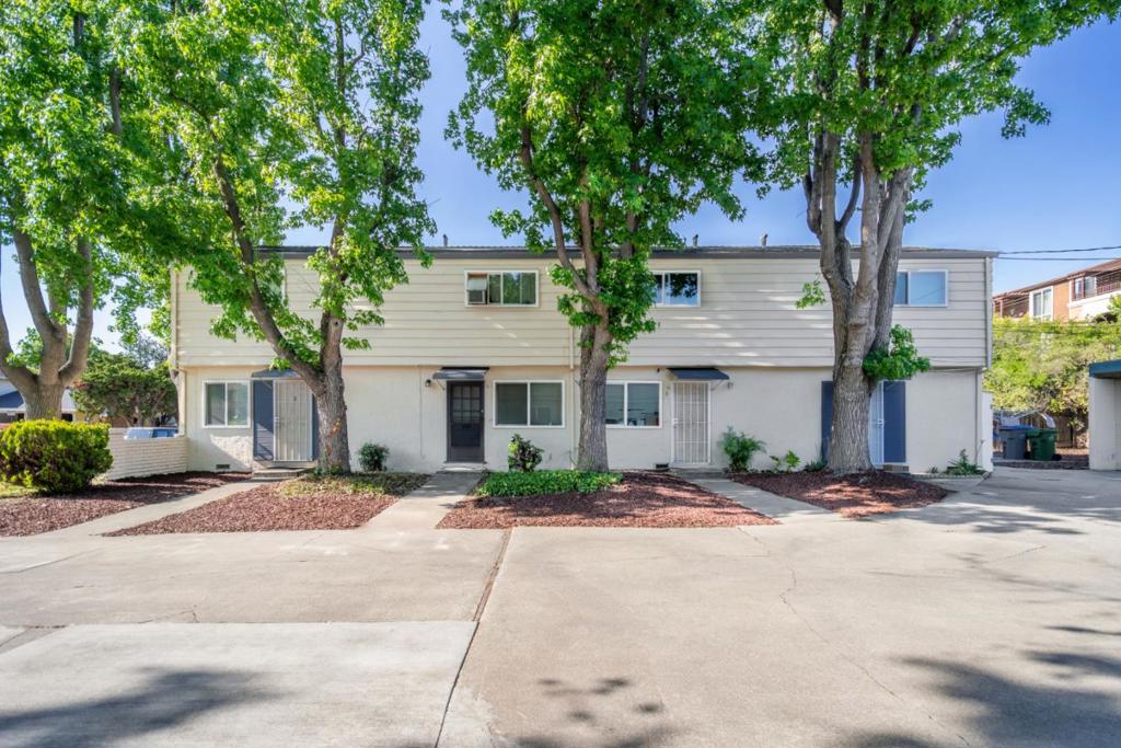 828 Opal Drive