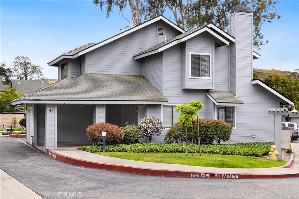 2221 King Court 40