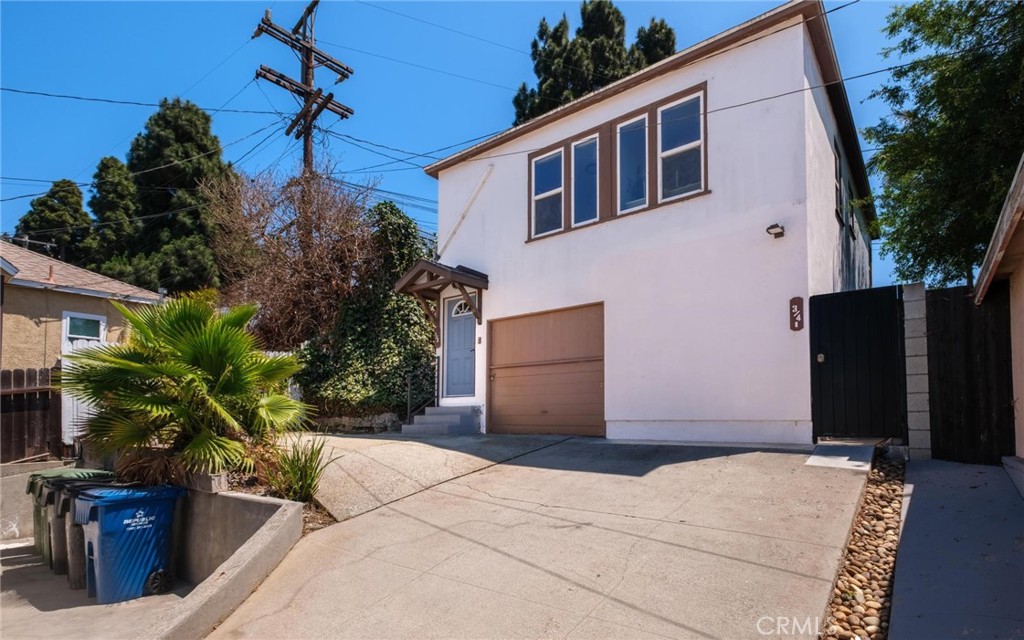 610 E Fairview Boulevard 3/4