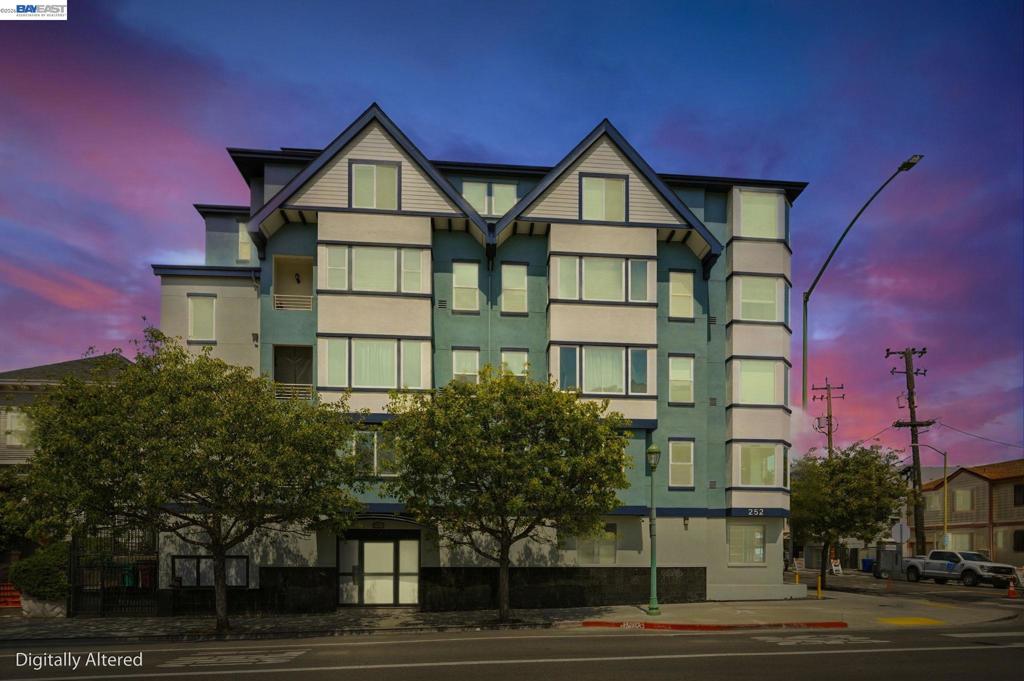 252 International Blvd 303