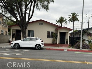 6121 Miles Avenue 2