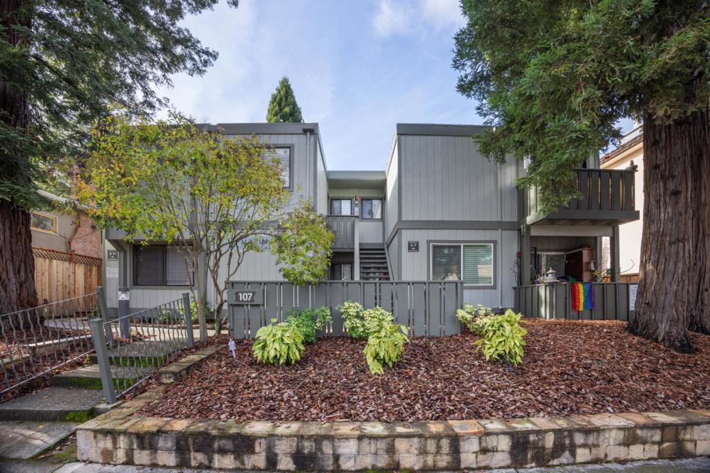 107 Marin Street