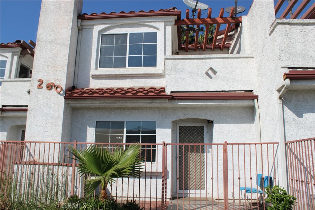 260 E Beverly Boulevard C