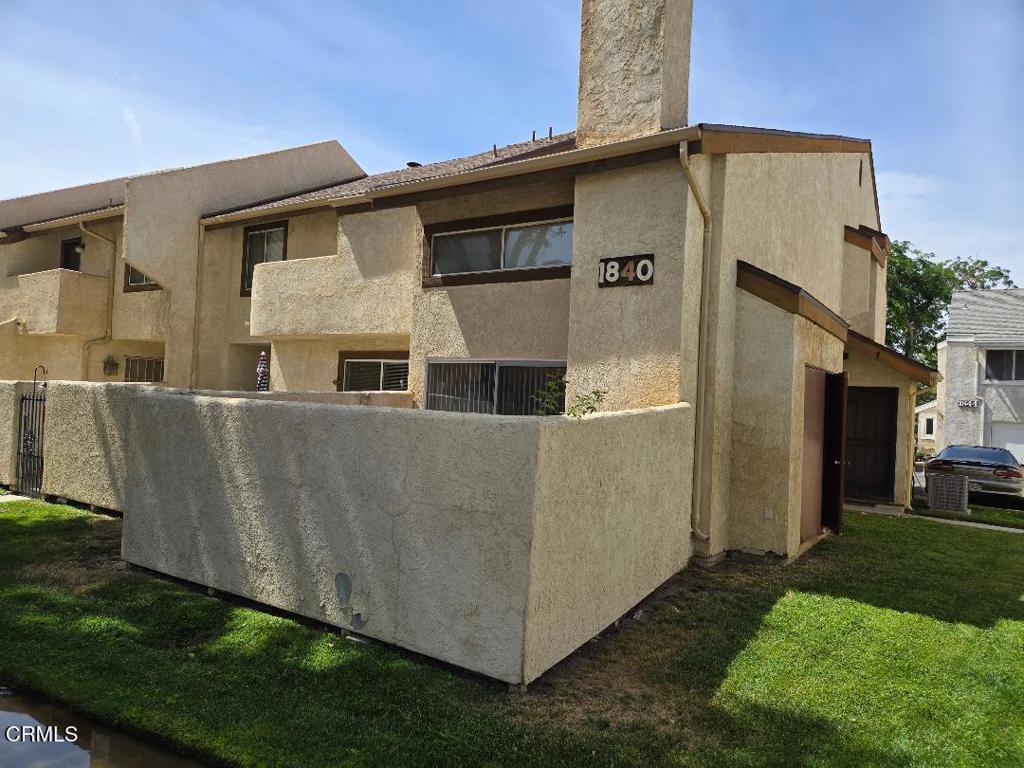 1840 E Avenue J2 apt 7