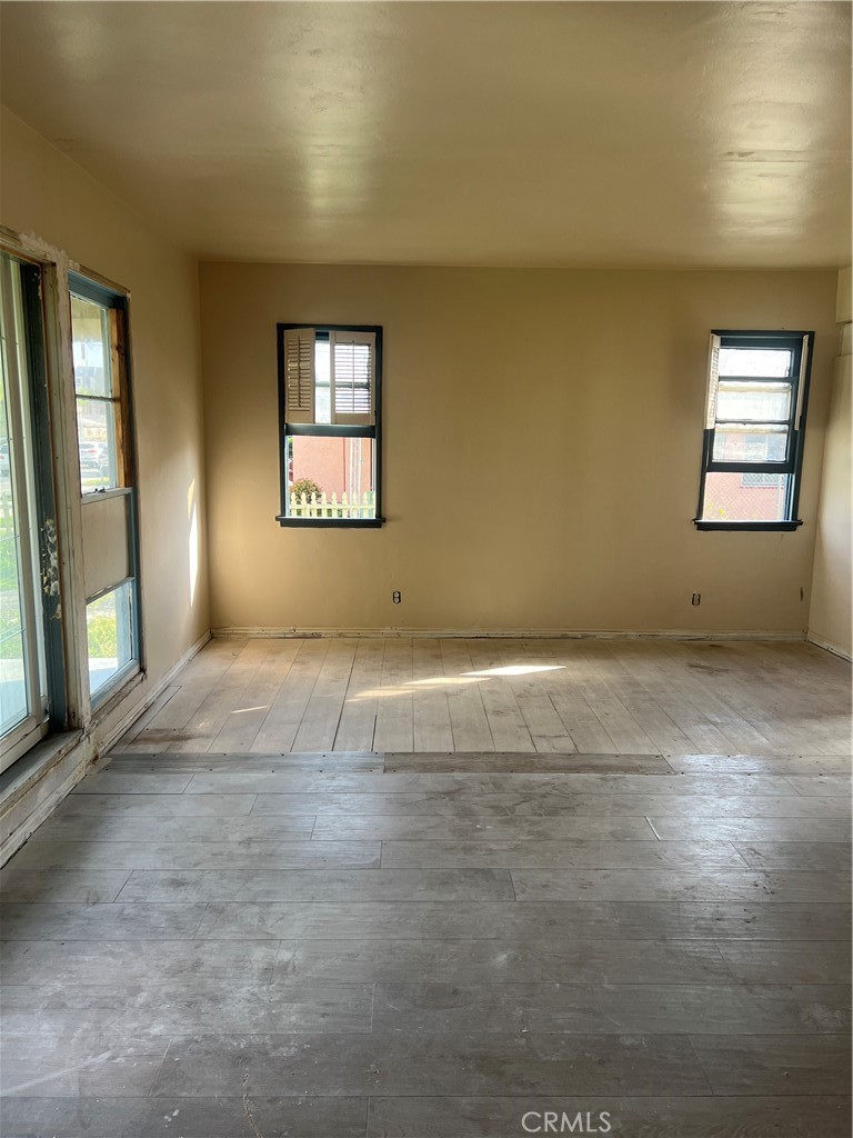 1425 S Del Mar