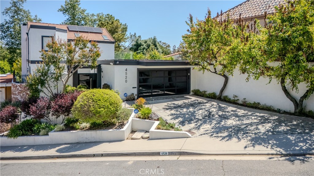 4520 Park Cordero