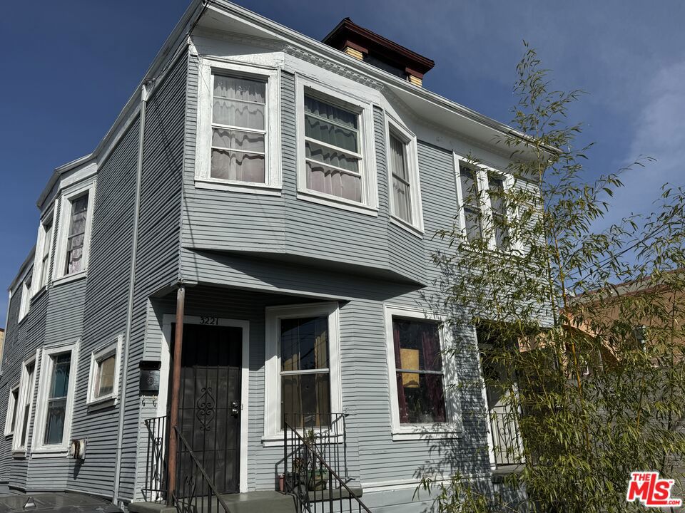 3225 Market Street