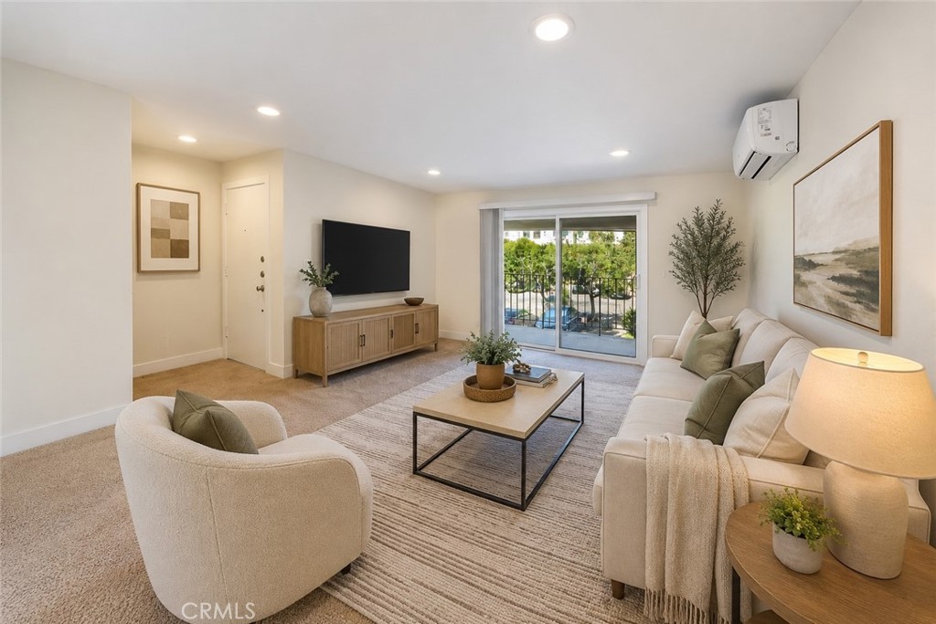 11138 Aqua Vista ST 19