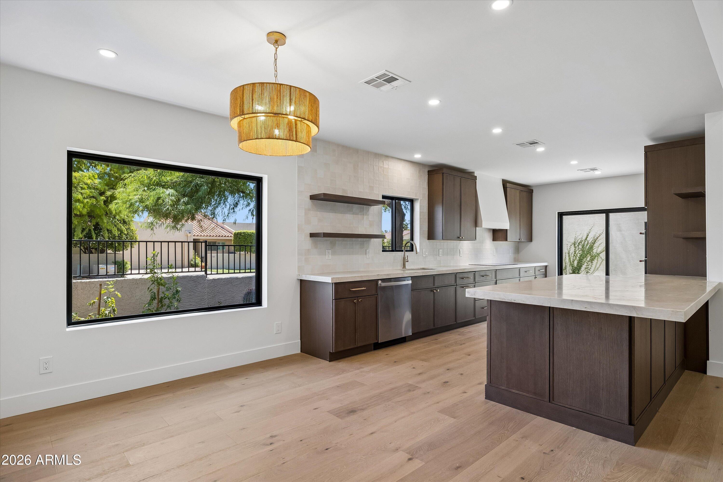 7817 E SANDALWOOD Drive, Scottsdale, AZ 85250