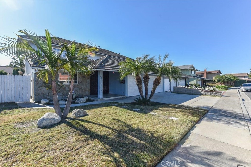 4952 Windsong Avenue