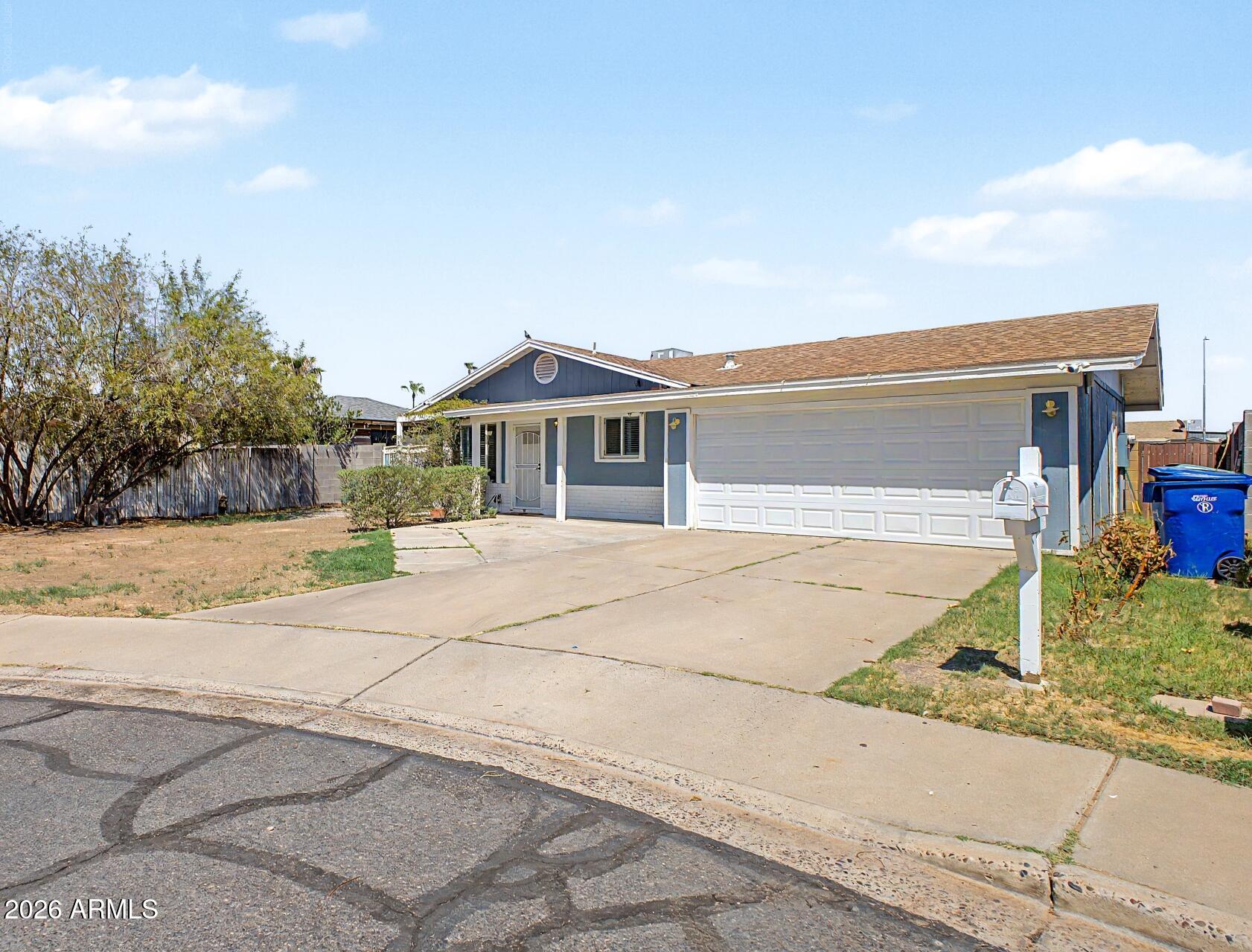 125 N RIDGE Circle, Mesa, AZ 85203