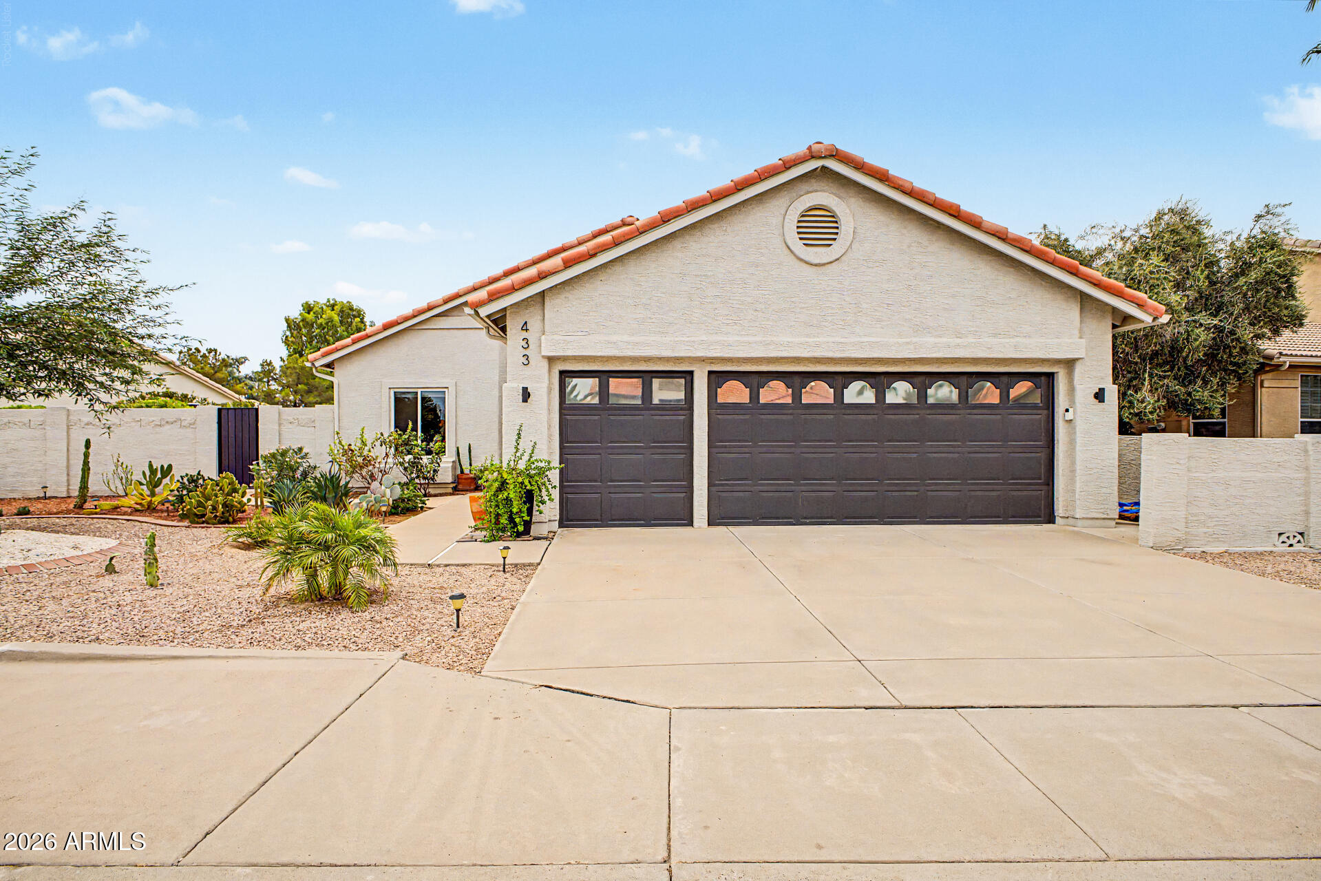 433 W TEAKWOOD Drive, Sun Lakes, AZ 85248