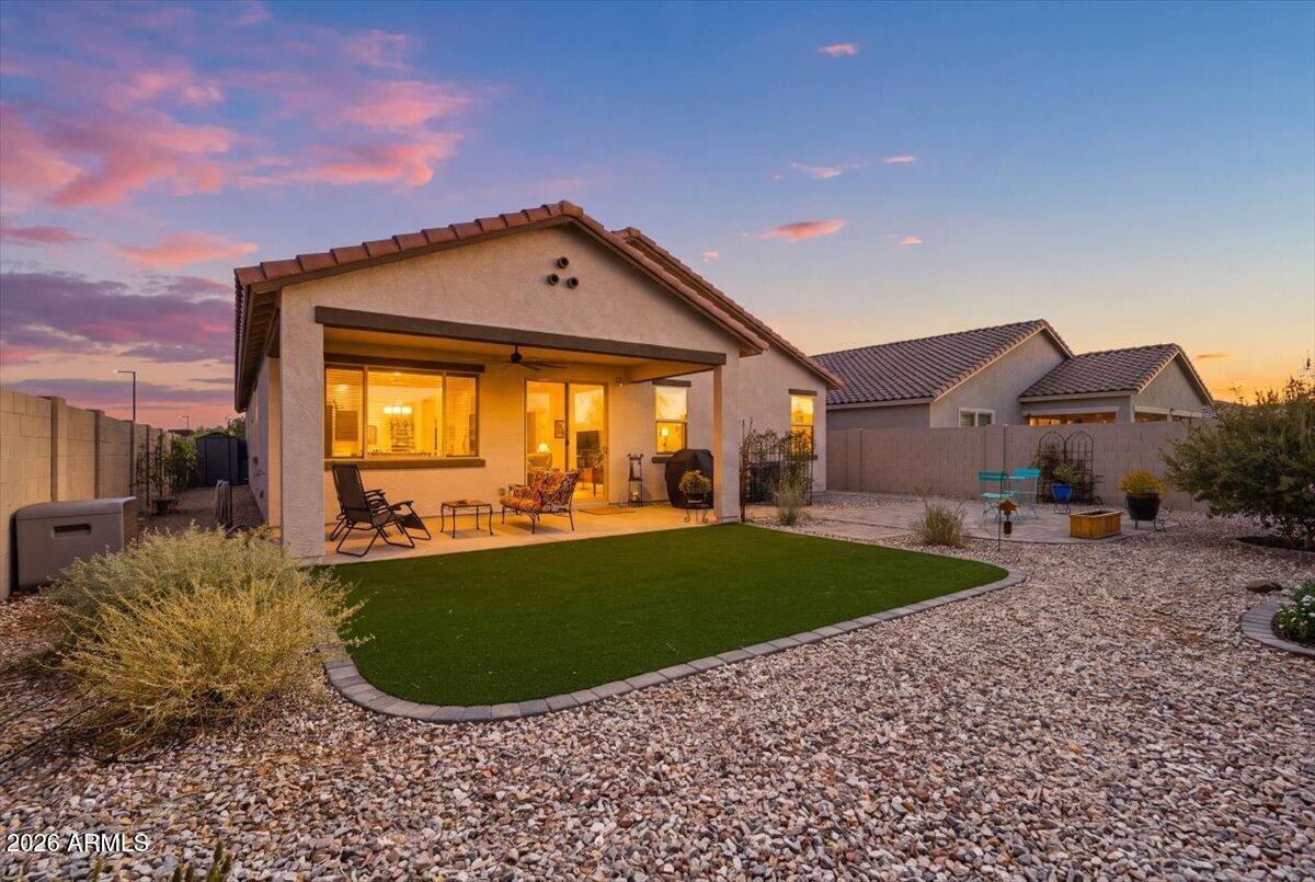 17136 W BLUE SKY Drive, Surprise, AZ 85387
