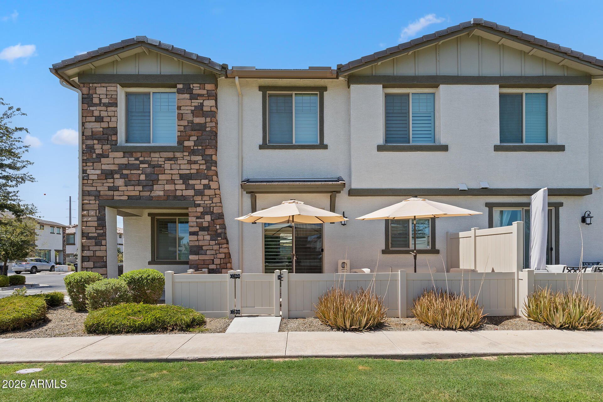 4100 S PINELAKE Way 104, Chandler, AZ 85249