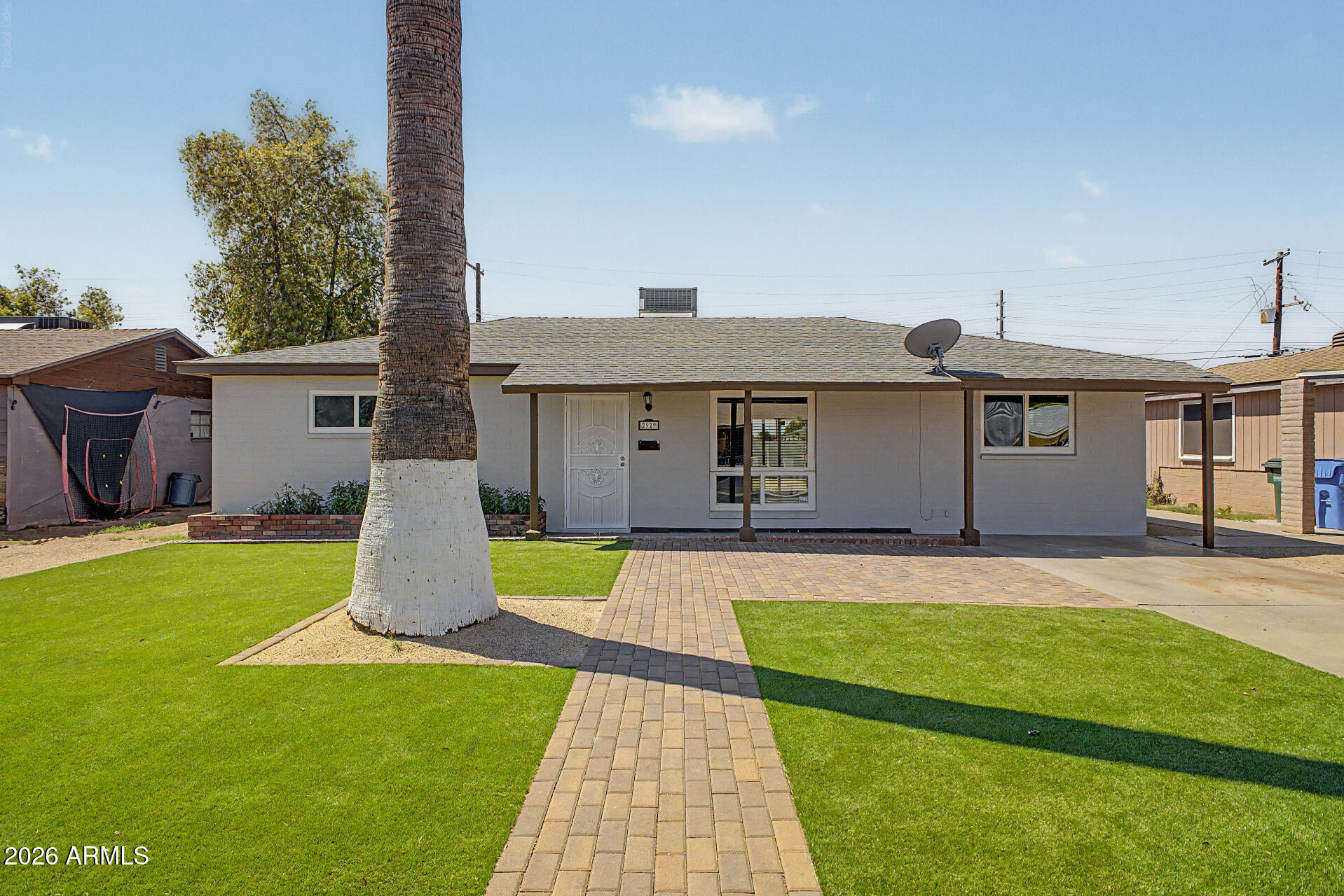 2929 W LOMA Lane, Phoenix, AZ 85051