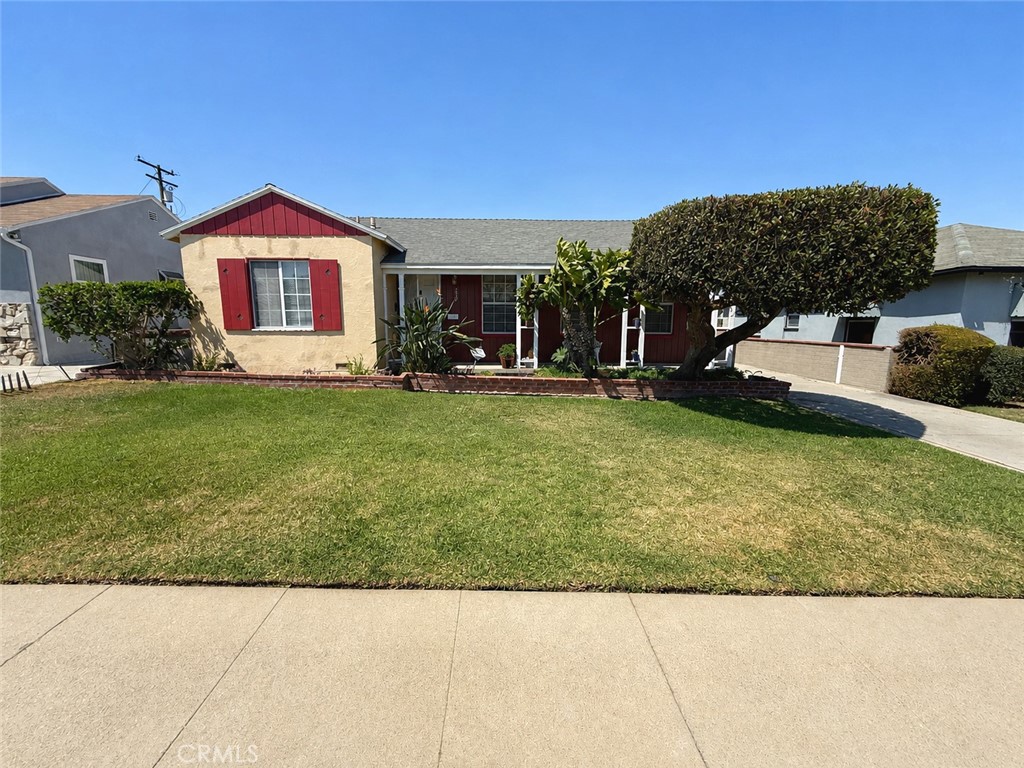 209 W 122nd