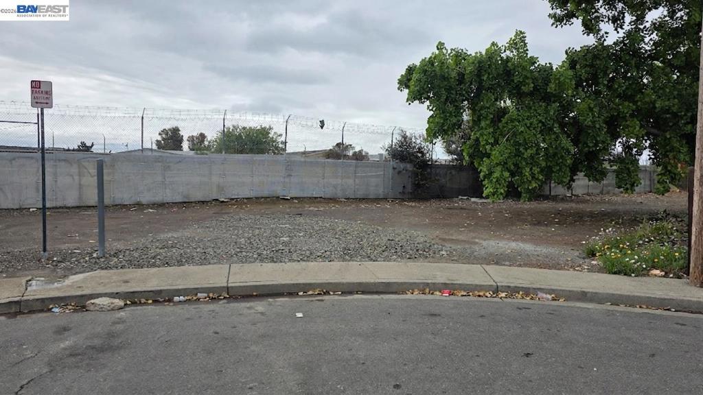 218 Valle Vista Ave