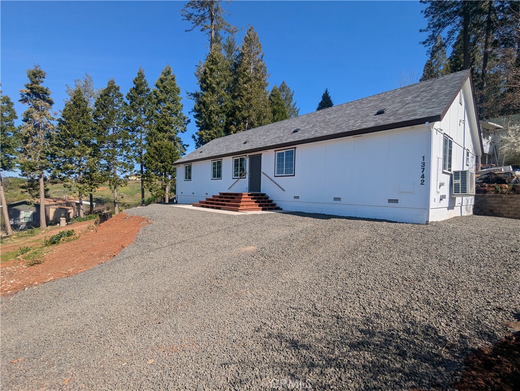 13742 Blair Lane