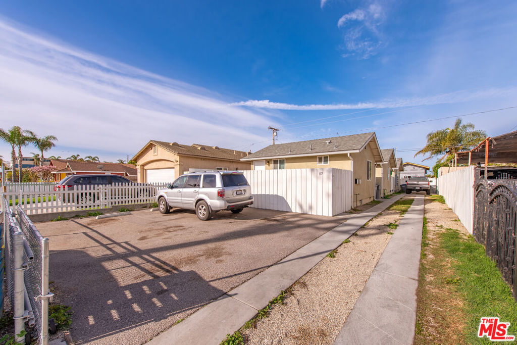 117 S Hayes Avenue