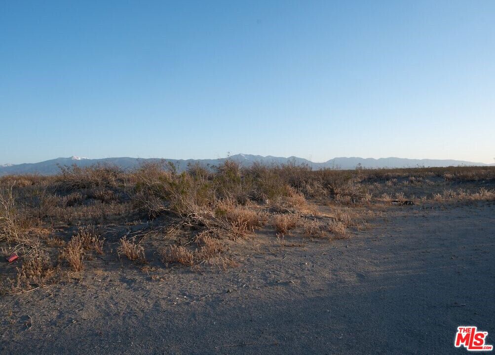 0 Air Expressway Boulevard