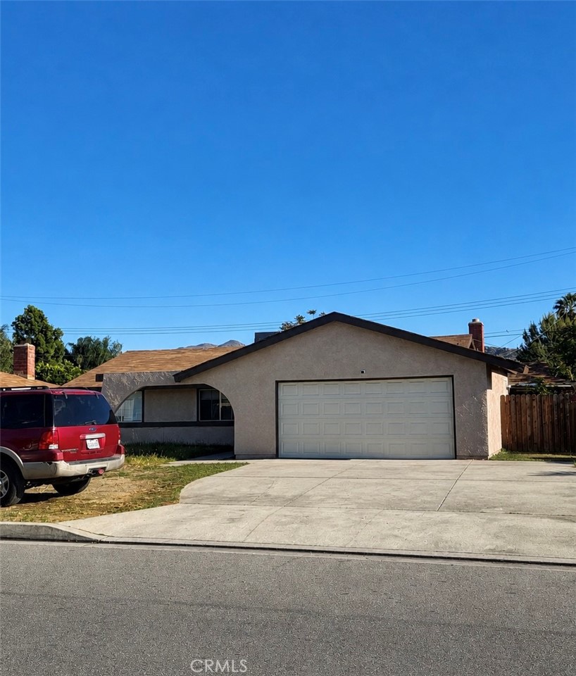 40557 Mayberry Avenue