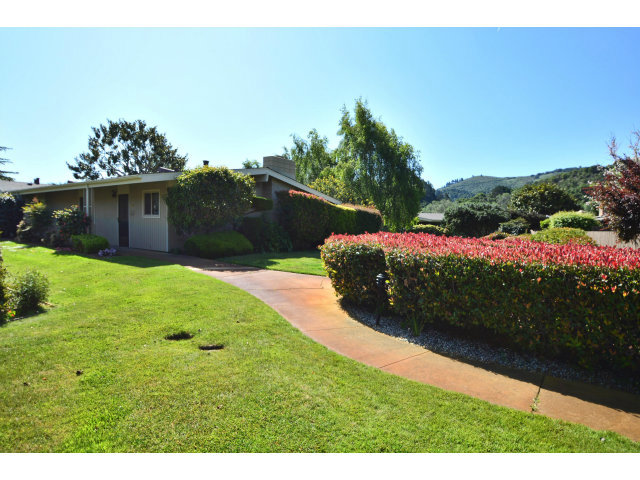 288 HACIENDA CARMEL
