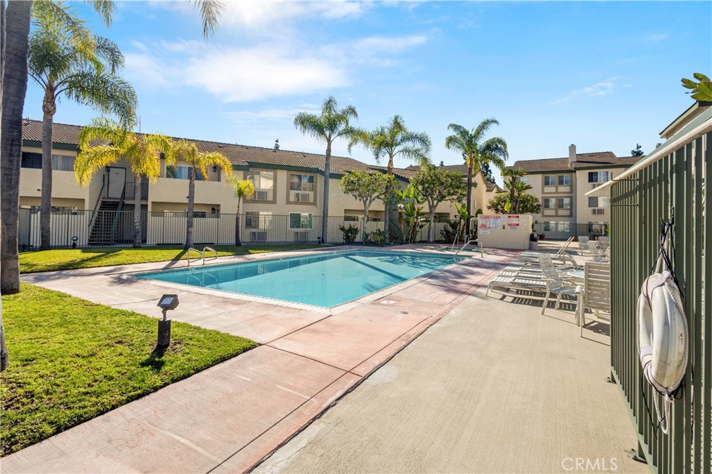 15000 Downey 337