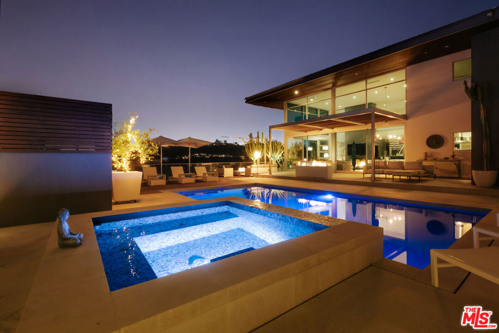 2651 Nichols Canyon Road