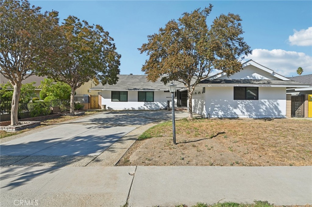 15937 Londelius Street